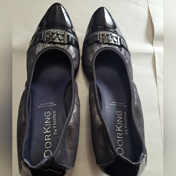 Docking By Fluchos   Black Pump With Embellishments - Picture 4 of 11